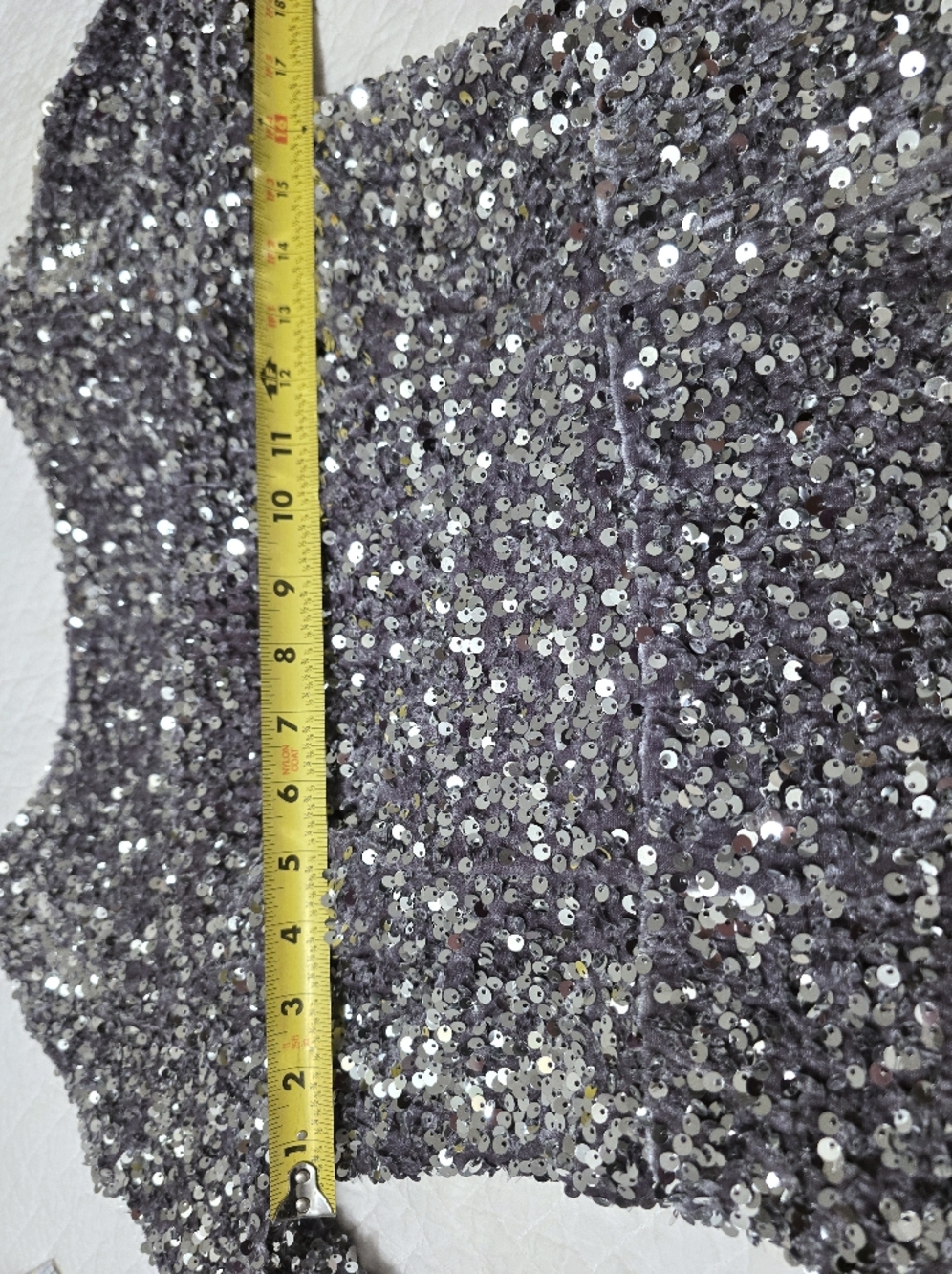 Selfie NWT Leslie Sequined Mini Dress Women's Sz Large/US 8 - Picture 10 of 16
